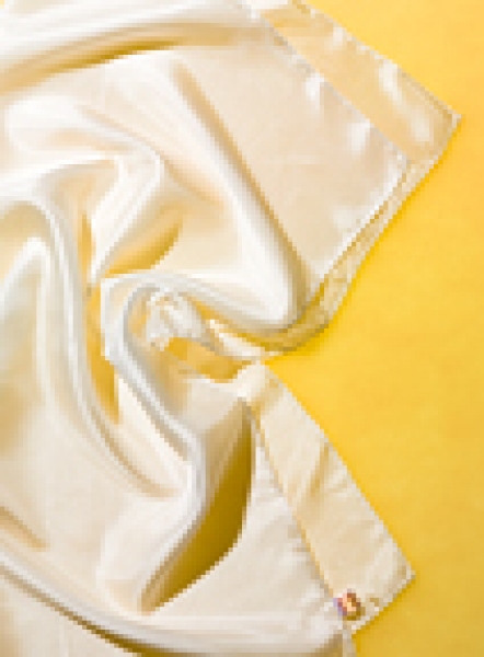 Tuch 100%SILK 90x90 Pongé 06